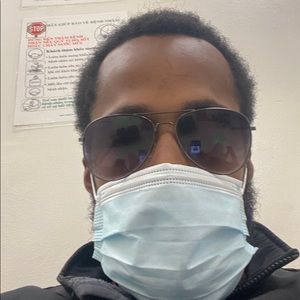 Meet your Posher, Joshua